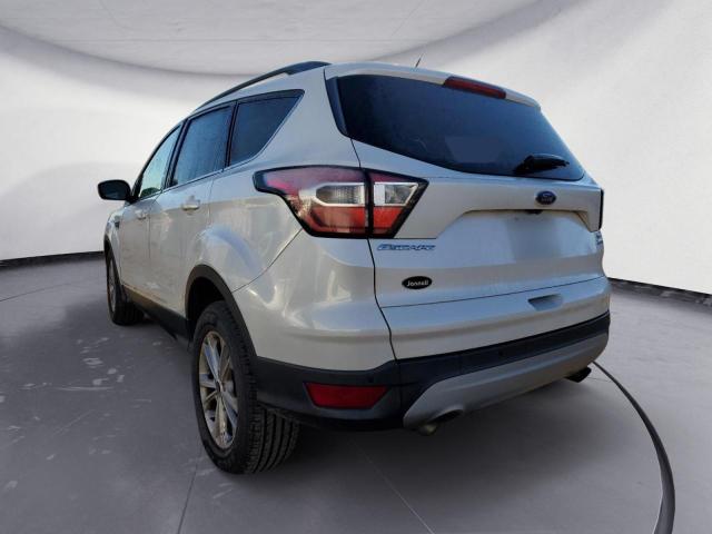 Photo 2 VIN: 1FMCU9GD7HUD01637 - FORD ESCAPE SE 