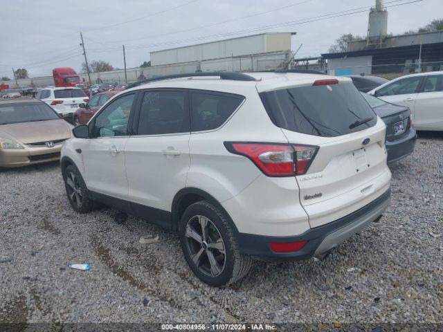 Photo 2 VIN: 1FMCU9GD7HUE04556 - FORD ESCAPE 