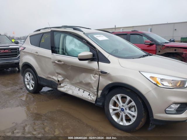 Photo 5 VIN: 1FMCU9GD7JUA09198 - FORD ESCAPE 