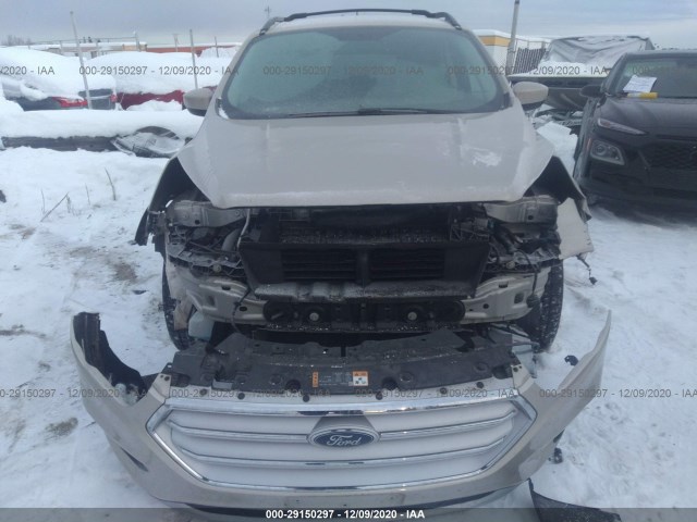 Photo 5 VIN: 1FMCU9GD7JUA57655 - FORD ESCAPE 