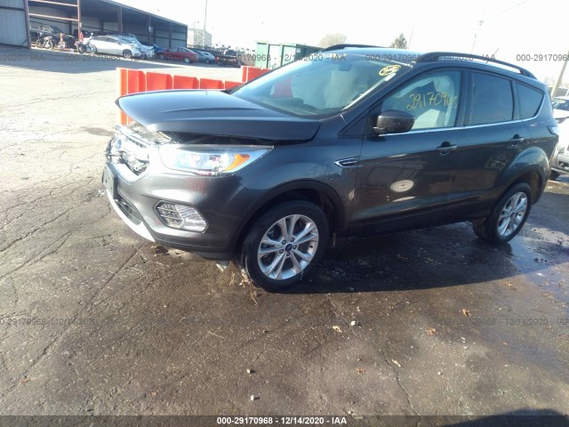 Photo 1 VIN: 1FMCU9GD7JUB24805 - FORD ESCAPE 