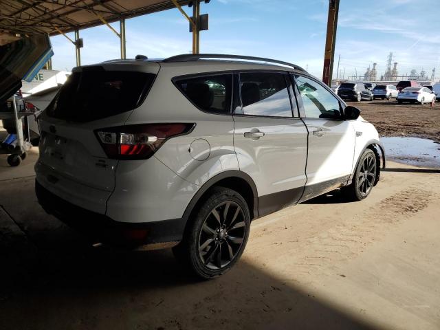 Photo 2 VIN: 1FMCU9GD7JUB55083 - FORD ESCAPE 