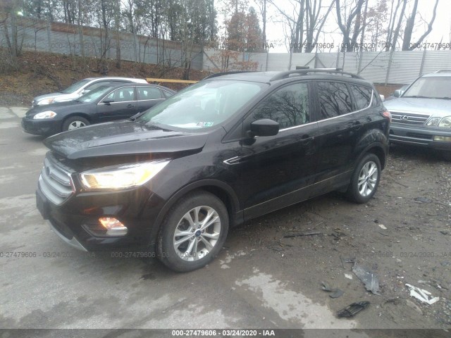 Photo 1 VIN: 1FMCU9GD7JUC11216 - FORD ESCAPE 