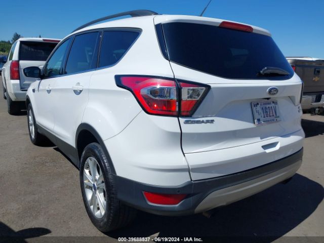 Photo 2 VIN: 1FMCU9GD7JUD08674 - FORD ESCAPE 