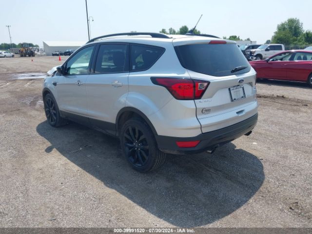 Photo 2 VIN: 1FMCU9GD7KUB30492 - FORD ESCAPE 