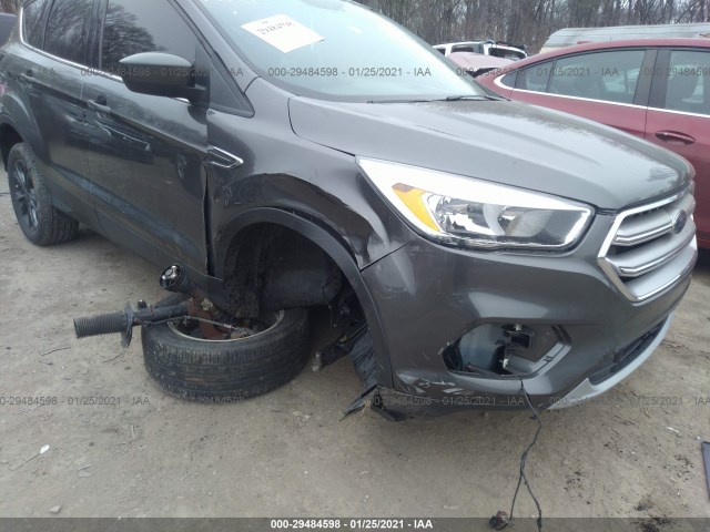 Photo 5 VIN: 1FMCU9GD8HUA87418 - FORD ESCAPE 