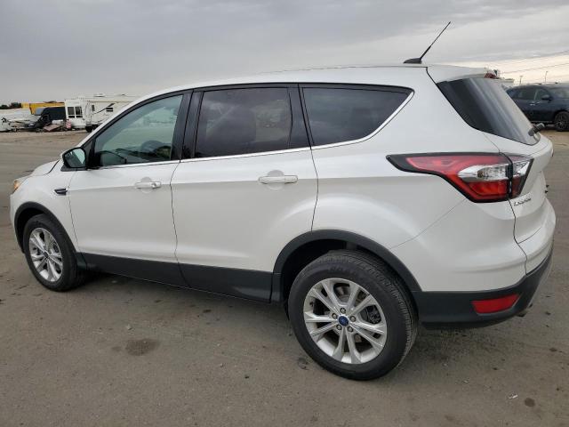 Photo 1 VIN: 1FMCU9GD8HUB15668 - FORD ESCAPE SE 