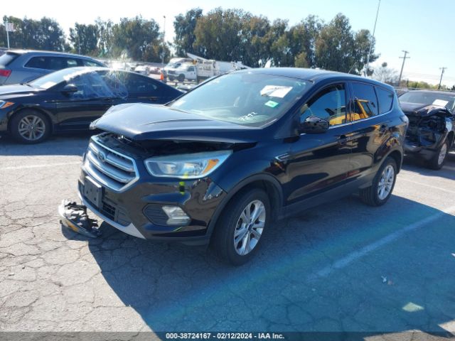 Photo 1 VIN: 1FMCU9GD8HUC97792 - FORD ESCAPE 