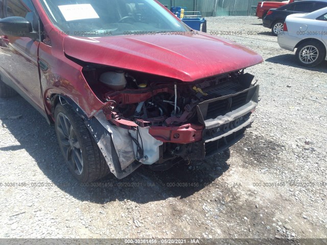 Photo 5 VIN: 1FMCU9GD8HUD91364 - FORD ESCAPE 