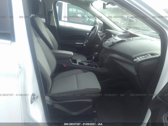 Photo 4 VIN: 1FMCU9GD8HUF01376 - FORD ESCAPE 