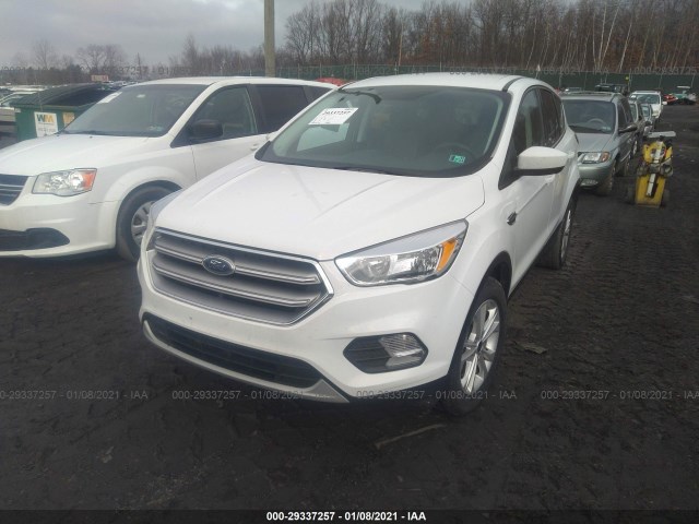 Photo 5 VIN: 1FMCU9GD8HUF01376 - FORD ESCAPE 