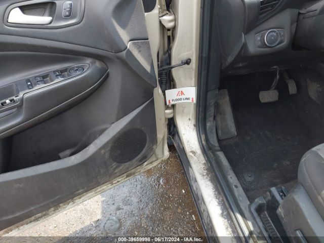 Photo 5 VIN: 1FMCU9GD8JUA68678 - FORD ESCAPE 