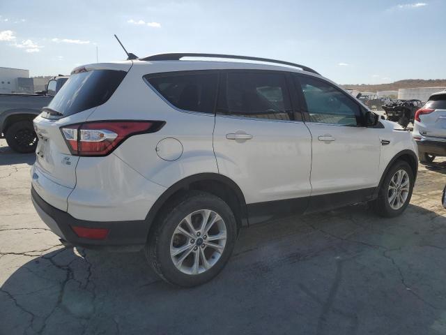 Photo 2 VIN: 1FMCU9GD8JUB11948 - FORD ESCAPE SE 