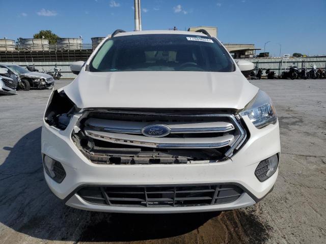 Photo 4 VIN: 1FMCU9GD8JUB11948 - FORD ESCAPE SE 