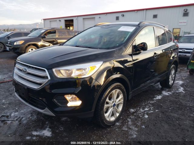 Photo 1 VIN: 1FMCU9GD8JUB16020 - FORD ESCAPE 