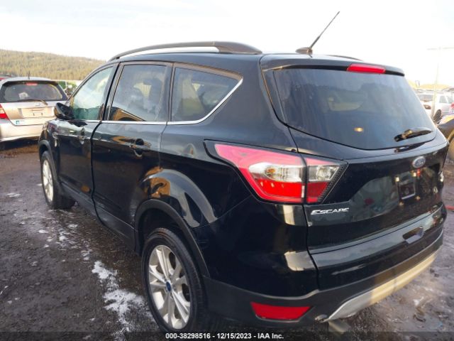 Photo 2 VIN: 1FMCU9GD8JUB16020 - FORD ESCAPE 