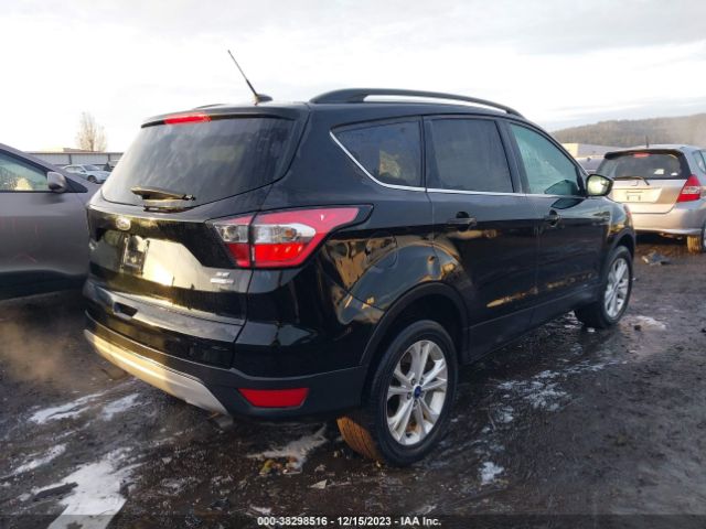 Photo 3 VIN: 1FMCU9GD8JUB16020 - FORD ESCAPE 