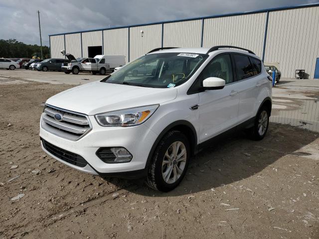 Photo 1 VIN: 1FMCU9GD8JUB45453 - FORD ESCAPE SE 