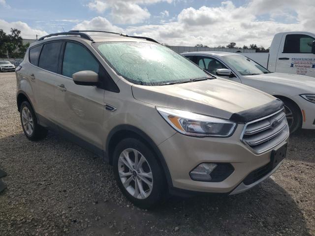 Photo 3 VIN: 1FMCU9GD8JUB80817 - FORD ESCAPE SE 