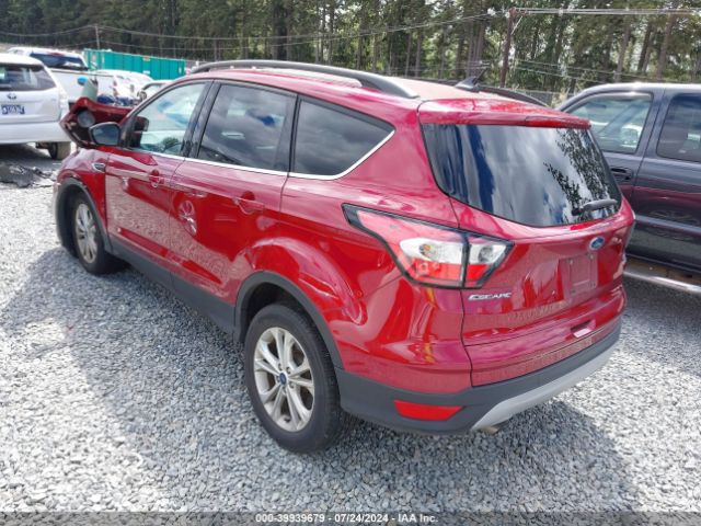 Photo 2 VIN: 1FMCU9GD8JUC10138 - FORD ESCAPE 