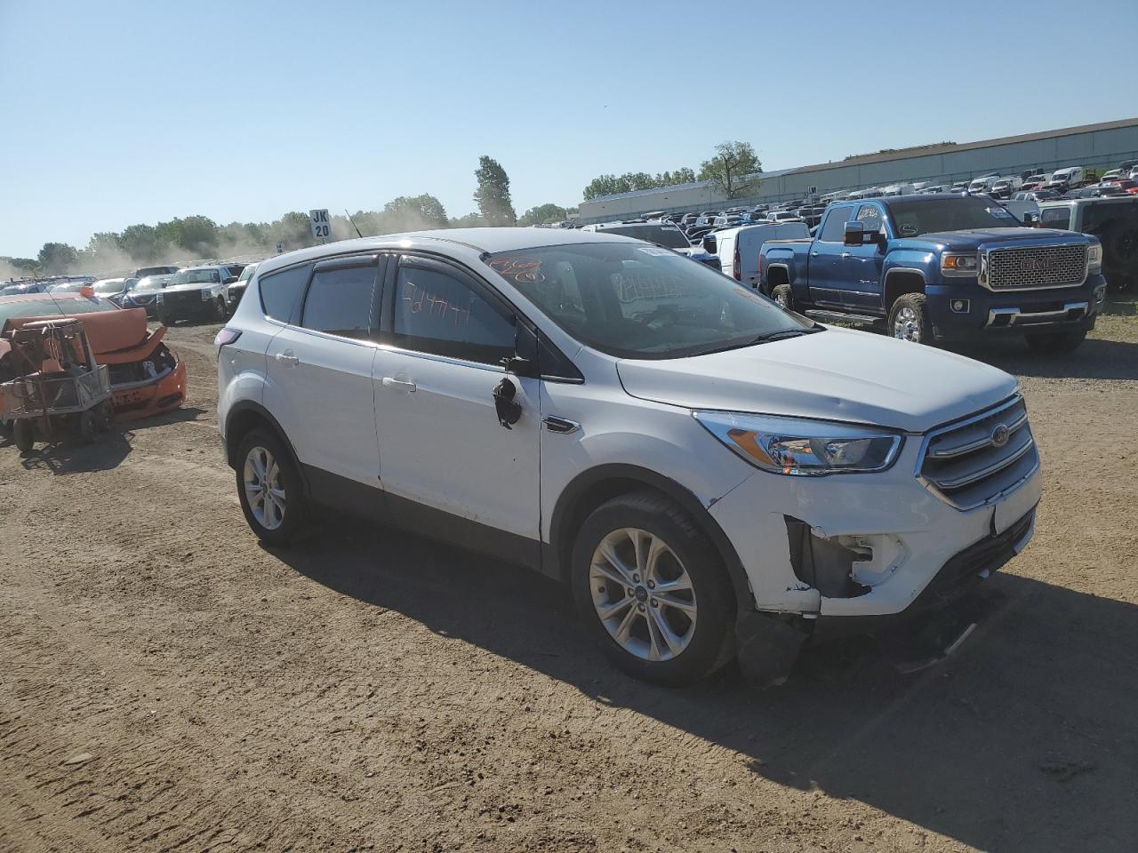 Photo 3 VIN: 1FMCU9GD8JUC75507 - FORD ESCAPE 