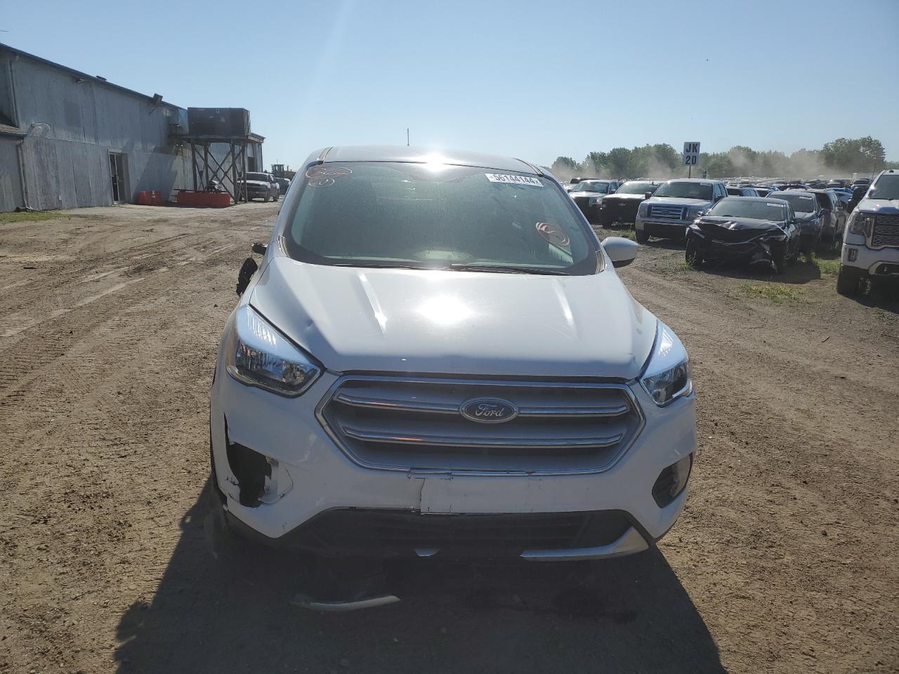 Photo 4 VIN: 1FMCU9GD8JUC75507 - FORD ESCAPE 