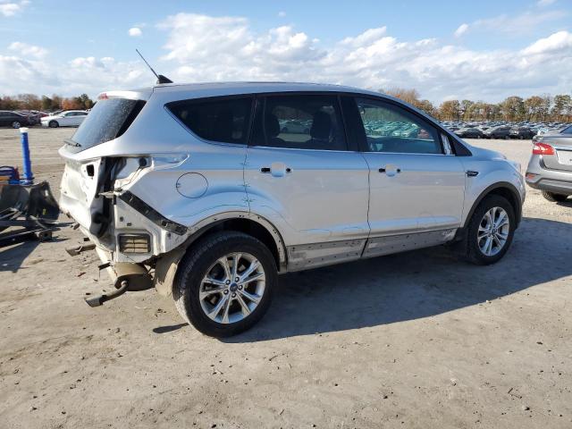 Photo 2 VIN: 1FMCU9GD8KUA68326 - FORD ESCAPE SE 