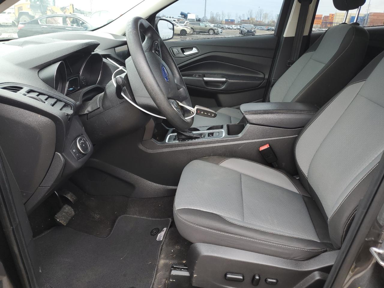 Photo 6 VIN: 1FMCU9GD8KUB53764 - FORD ESCAPE 