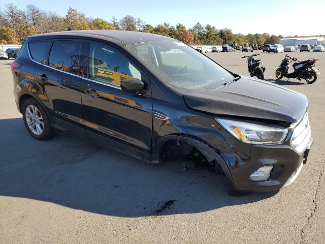 Photo 3 VIN: 1FMCU9GD8KUB84111 - FORD ESCAPE SE 