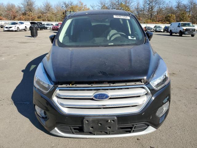 Photo 4 VIN: 1FMCU9GD8KUB84111 - FORD ESCAPE SE 