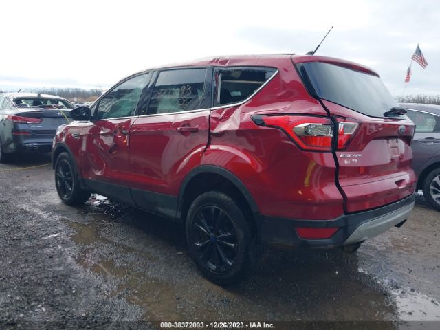 Photo 2 VIN: 1FMCU9GD8KUC49717 - FORD ESCAPE 