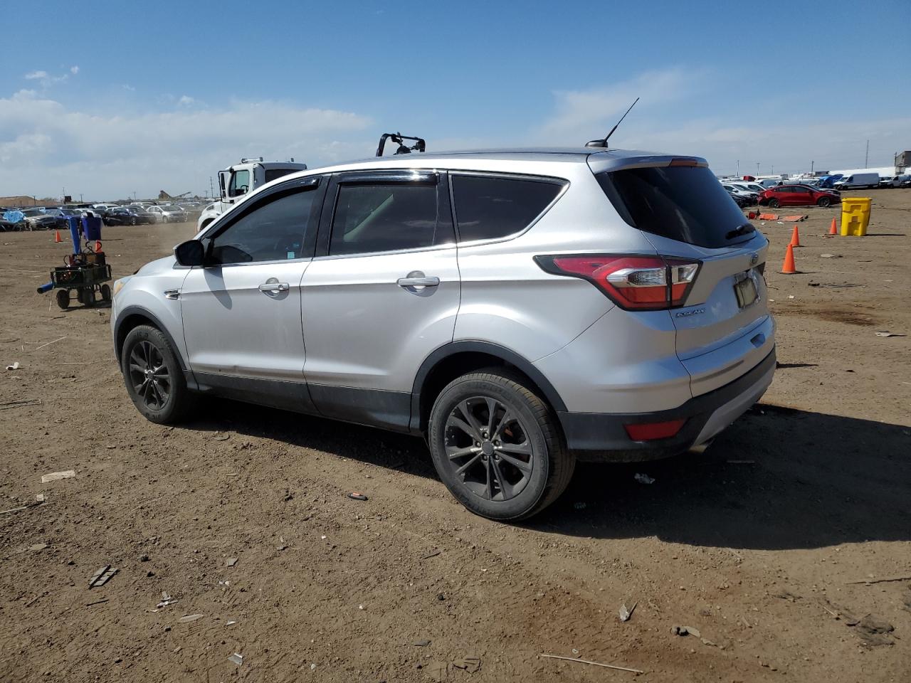 Photo 1 VIN: 1FMCU9GD9HUA67453 - FORD ESCAPE 