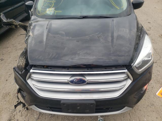 Photo 6 VIN: 1FMCU9GD9HUB30406 - FORD ESCAPE SE 