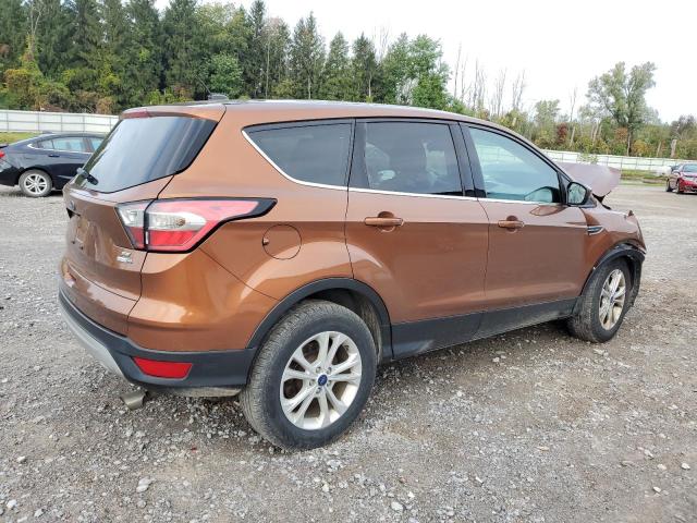 Photo 2 VIN: 1FMCU9GD9HUB72087 - FORD ESCAPE SE 