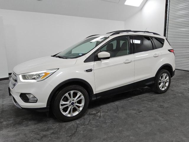 Photo 0 VIN: 1FMCU9GD9HUC16850 - FORD ESCAPE SE 