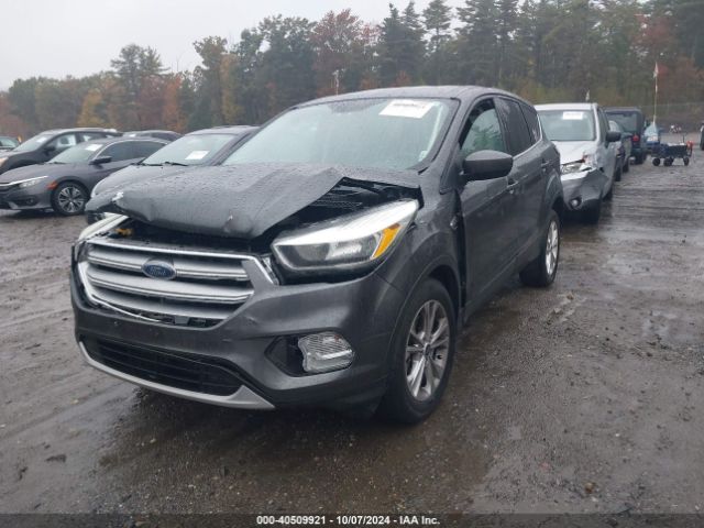 Photo 1 VIN: 1FMCU9GD9HUC70651 - FORD ESCAPE 