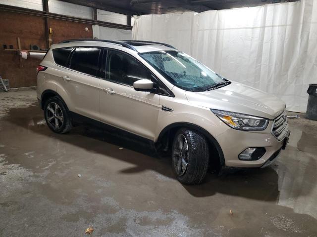 Photo 3 VIN: 1FMCU9GD9HUC83657 - FORD ESCAPE SE 