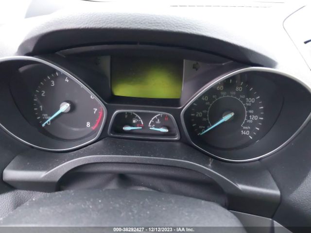 Photo 6 VIN: 1FMCU9GD9HUD09917 - FORD ESCAPE 