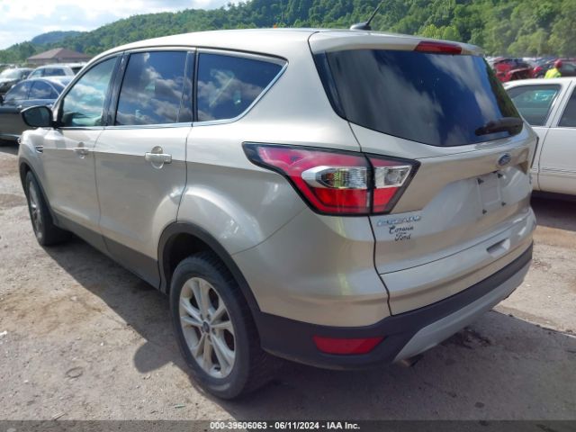 Photo 2 VIN: 1FMCU9GD9HUD17368 - FORD ESCAPE 