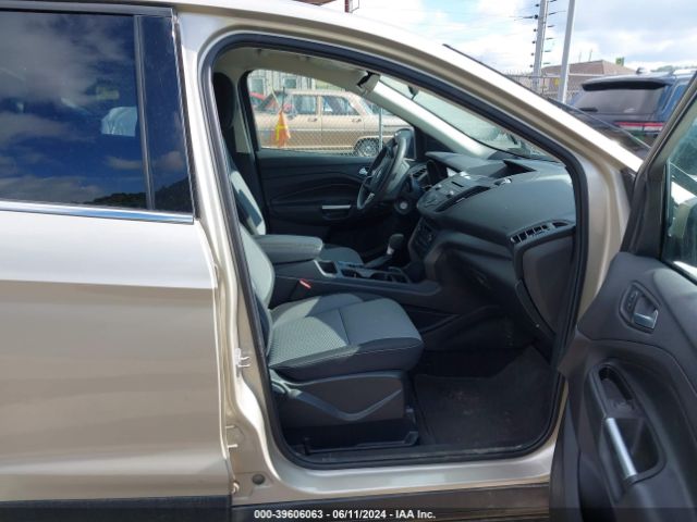 Photo 4 VIN: 1FMCU9GD9HUD17368 - FORD ESCAPE 