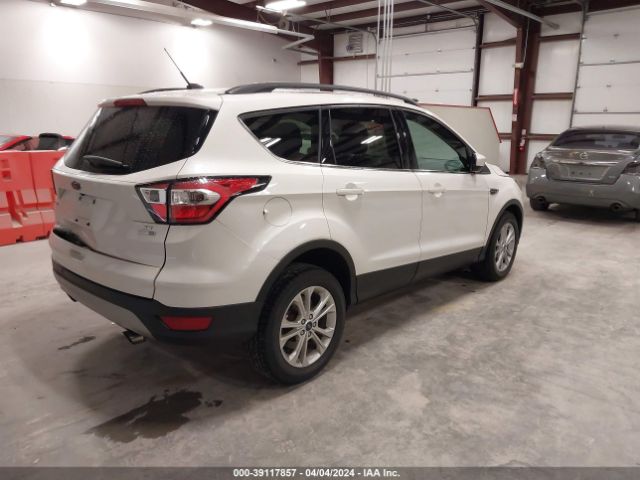 Photo 3 VIN: 1FMCU9GD9HUD50323 - FORD ESCAPE 