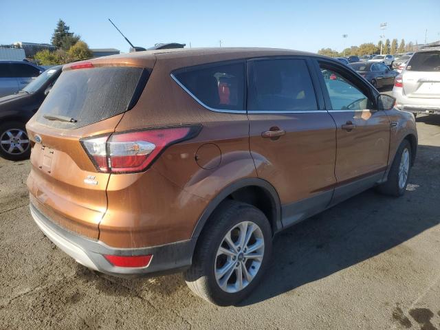 Photo 2 VIN: 1FMCU9GD9HUD94600 - FORD ESCAPE SE 