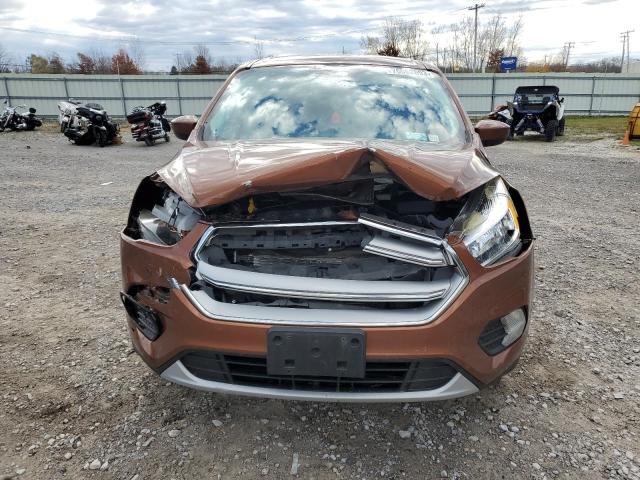 Photo 4 VIN: 1FMCU9GD9HUD99974 - FORD ESCAPE 