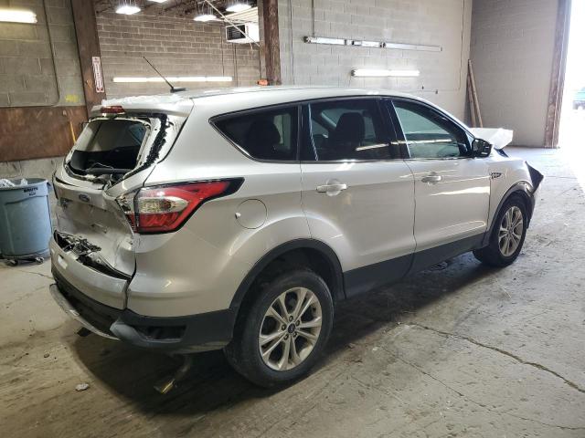 Photo 2 VIN: 1FMCU9GD9HUE44556 - FORD ESCAPE SE 