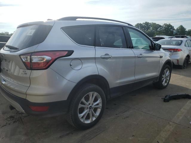 Photo 2 VIN: 1FMCU9GD9JUA32014 - FORD ESCAPE SE 