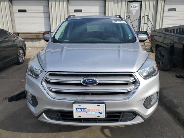 Photo 4 VIN: 1FMCU9GD9JUA32014 - FORD ESCAPE SE 