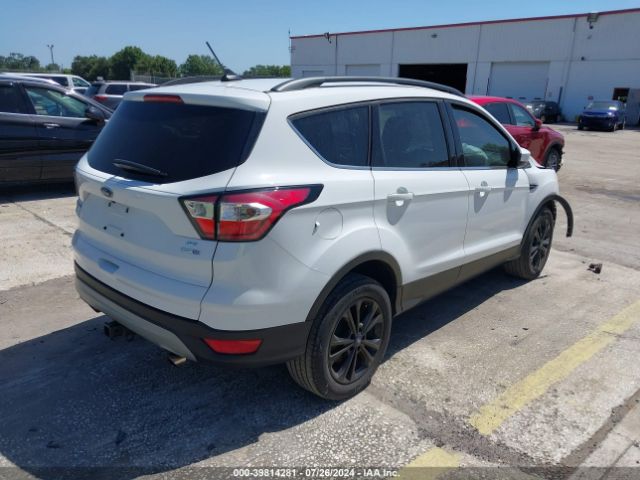 Photo 3 VIN: 1FMCU9GD9JUA33406 - FORD ESCAPE 