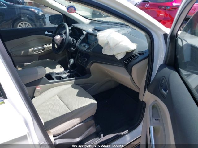 Photo 4 VIN: 1FMCU9GD9JUA33406 - FORD ESCAPE 