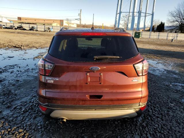 Photo 5 VIN: 1FMCU9GD9JUA73839 - FORD ESCAPE 