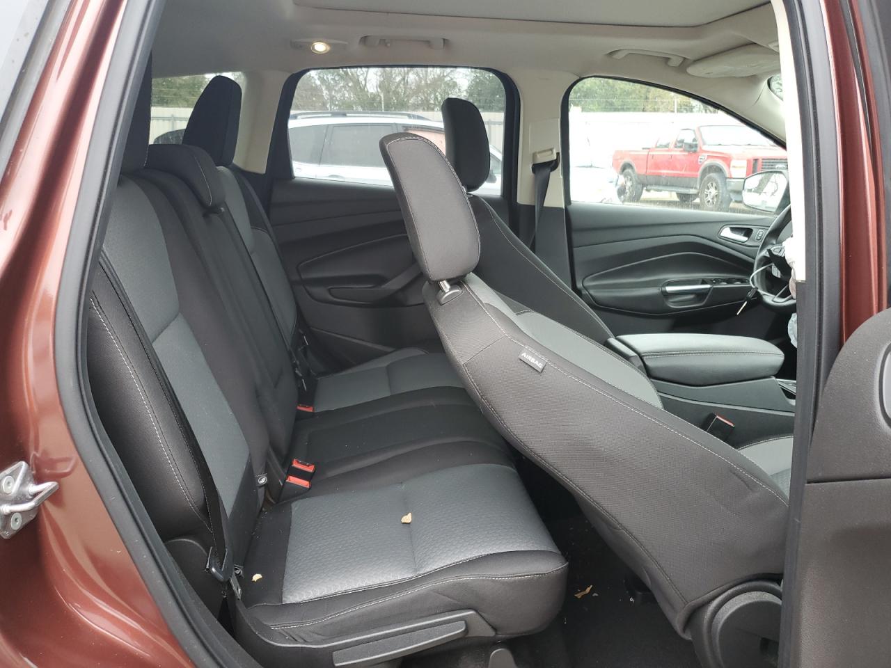 Photo 10 VIN: 1FMCU9GD9JUB45509 - FORD ESCAPE 